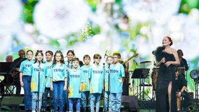 Harbiye’de unutulmaz gece: Candan Erçetin ve TEGV’li çocuklar tıpkı sahnedeydi