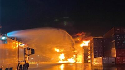 İzmir İtfaiyesi, Aliağa’da büyük bir felaketin önüne geçti