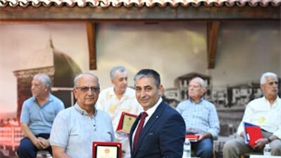 İzmir İtfaiyesi’nin çınarları genç meslektaşları ile buluştu
