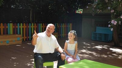 İzmit Ulugazi İlkokulu’na masal üzere bir bahçe