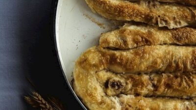 Kıymalı Kol Böreği Tarifi