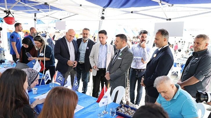 Küçükçekmece Belediyesi İstihdam Fuarı’nın İkincisini Düzenledi