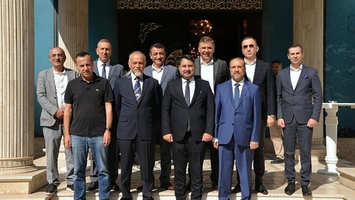 Lider Çırpanoğlu Kahramankazanlı Yönetici ve Bürokratlarla Buluştu