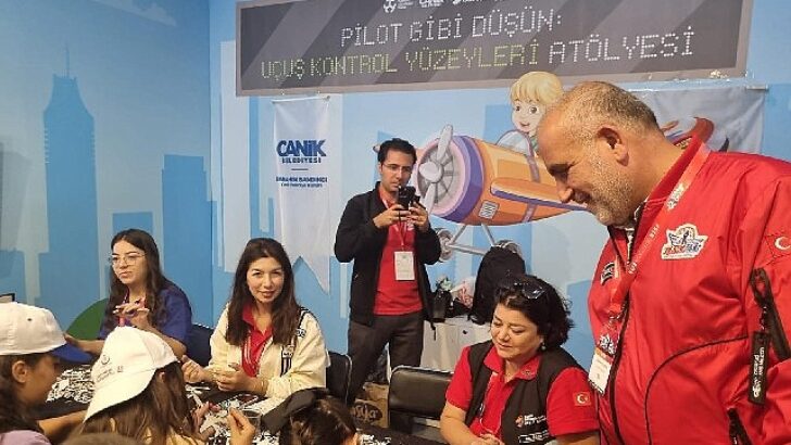 Lider İbrahim Sandıkçı TEKNOFEST İstanbul’da Gençlerle Buluştu