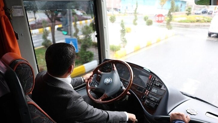 Lider Rasim Arı, Nevşehir Belediyesi SK Kadro Otobüsünü Kullandı