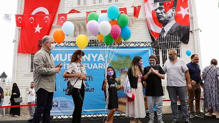 Mudanya Kitap Fuarı’nda balonlar demir için göğe yükseldi
