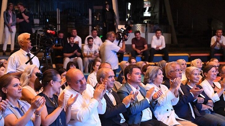 Müzikler Osmangazi’de Barış için söylendi