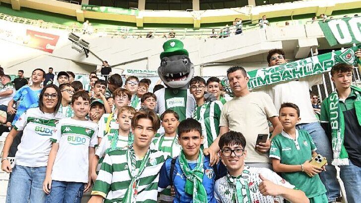 Osmangazi Belediyesi çocuklara Bursaspor sevgisi aşılıyor