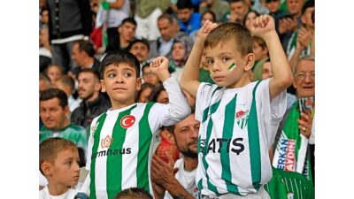 Osmangazi’nin Miniklerinden Bursaspor’a Büyük Dayanak