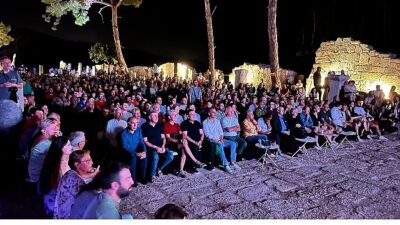 Phaselis Şenliği’nde “Samida” sahne aldı