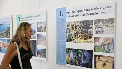 “UNESCO Dünya Miras Listesi’nde Antalya” fotoğraf standı açıldı