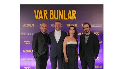 ‘VAR BUNLAR’ Dizisinin 3. Dönem Lansmanı Gerçekleşti!