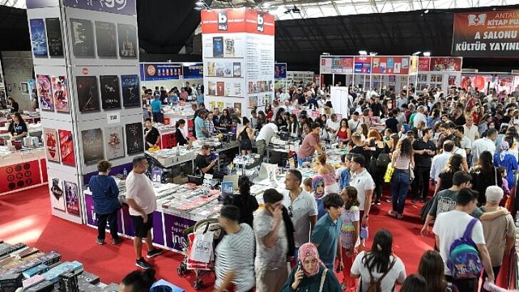 15. Antalya Kitap Fuarı 3 Ekim Cuma Günü başlıyor
