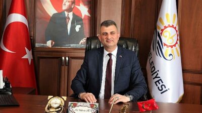 Al Bayrağımızın Gölgesinde Cumhuriyet Bayramımız Kutlu Olsun