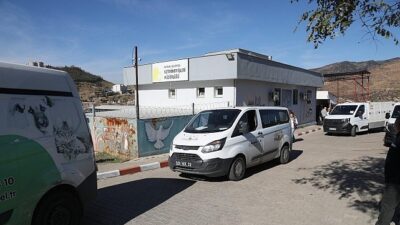 Bayraklı’da gerçeği aratmayan tatbikat – Hayvan barınağında orman yangını tatbikatı