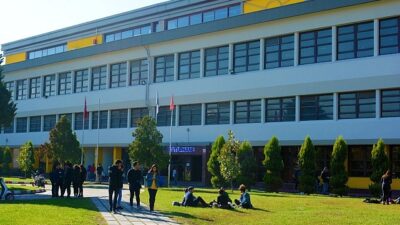 Binlerce kitap ve sınırsız bilginin kaynağı