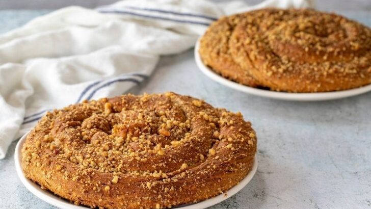 Cevizli Tahinli Çörek Tarifi