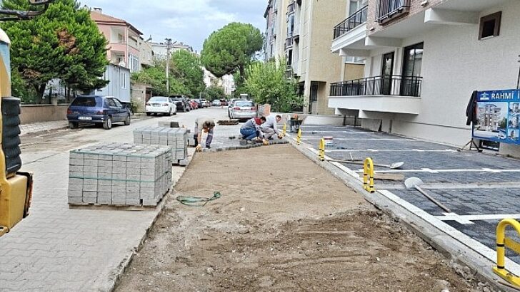 Edremit Belediyesi’nde altyapı çalışmaları devam ediyor