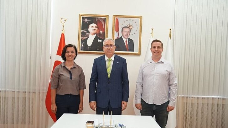 Egeli akademisyenden ziraî üretimde plastik kirliliğine yönelik değerli proje