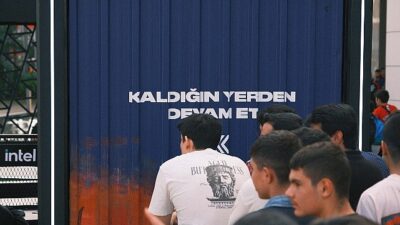 Excalibur’un Gücü RE:PLAY Turnuvasında Oyuncularla Buluştu