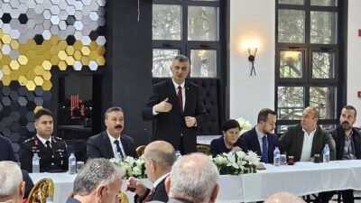 Gölcük’te Muhtarlar Günü Merasimle Kutlandı