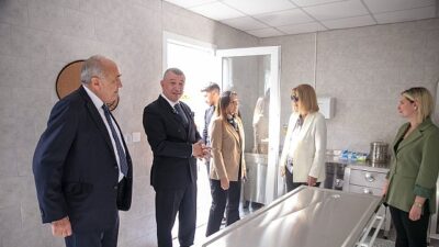 Güzelbahçe Belediyesi İzmir Özel Türk Koleji Can Dostları Yeni Ömür Merkezi hizmete açıldı