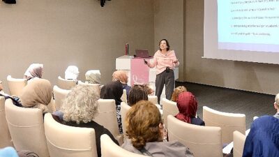 Her sekiz bayandan biri, göğüs kanseri ile karşılaşabilir