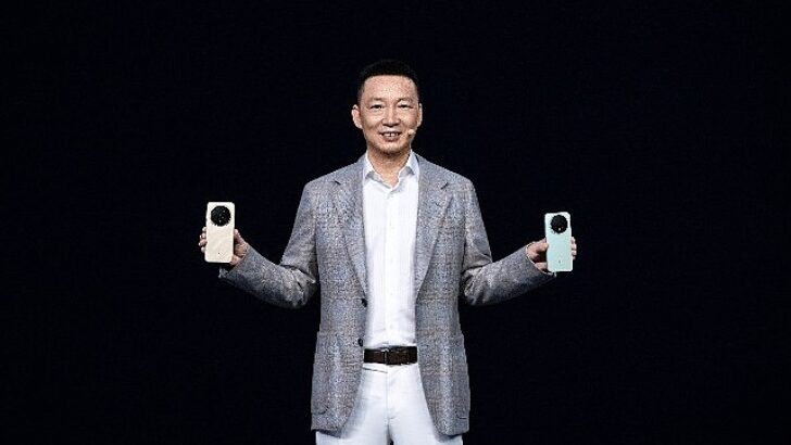 HONOR, Çin’de Yapay Zekâ Amiral Gemisi HONOR Magic8 Serisi’ni Tanıttı