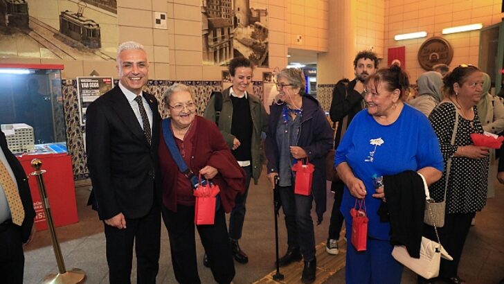 İETT’den Dünya Yaşlılar Günü’nde Manalı Ziyaret