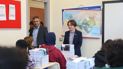 İmtihanlara Hazırlanan Öğrencilere Belediye’den Kaynak Takviyesi