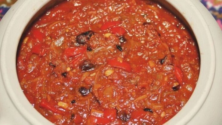 İsot Çömleği Tarifi