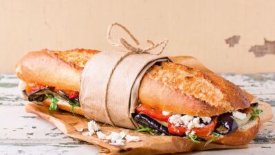 Izgara Sebzeli Ve Feta Peynirli Sandviç Tarifi