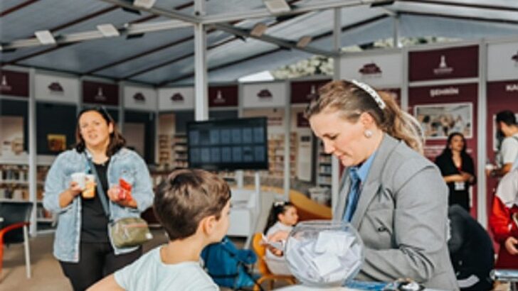 İZKİTAP’ta “Şehrin Kalbinde Yeni Buluşma Noktaları”