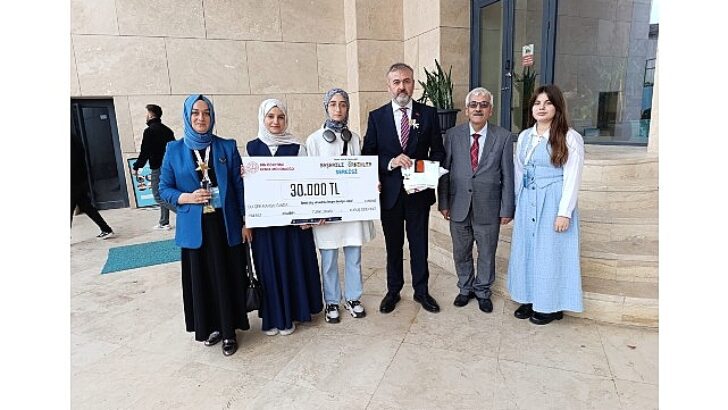 İzmir’den Üç Okul Finale Yükseldi, Türkiye Birinciliği İzmir’e Geldi