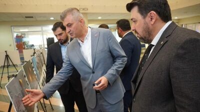 “Kanıt” Fotoğraf Standı Gölcük Belediyesi’nde Ziyarete Açıldı