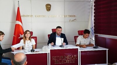 Karakayalar “Mahalle”statüsüne kavuştu, ismi “Necat Hepkon” oldu