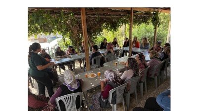 Karşıyaka’da mahalle mahalle bayan dayanışması!