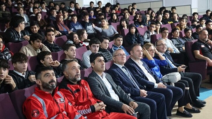 Kartepe’de Öğrencilere Afet Şuuru Söyleşisi