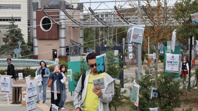 Kocaeli Üniversitesi’nde kitaplar kolundan toplandı
