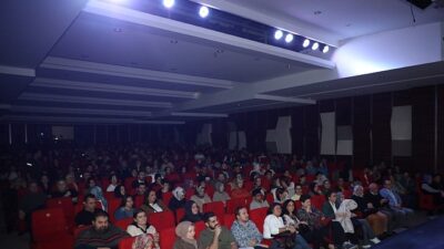 “Komşu Köyün Delisi” Yeni Dönemde Da Kapalı Gişe