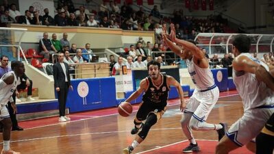 Konya Büyükşehir Tepe Takibini Sürdürdü