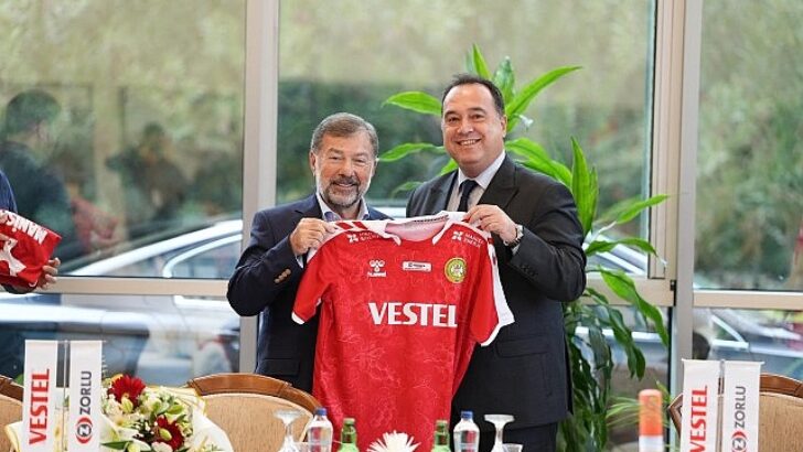 Lider Besim Dutlulu ve Bayan Voleybol Grubundan Vestel’e Ziyaret