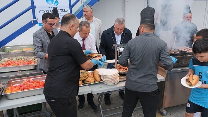 Lider Topaloğlu’ndan sporculara mangal partisi