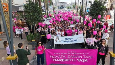 Menemenli bayanlardan pembe yürüyüş!