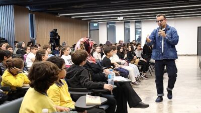 Muharrir Basılı, Kitap Fuarı’nda çocukları eğlendirdi