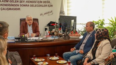 Muhtarlar Burhaniye Belediyesinde Bir Ortaya Geldi