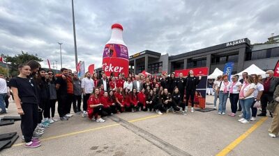 Nilüfer Belediyespor Eker taraftarıyla buluştu