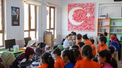 Selçuklu Sanat ve Tasarım Atölyesi’nden dış mahallelerdeki öğrencilere sanat aktifliği