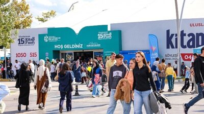 Sumud Filosu yolcuları Kitap Fuarı’na geliyor