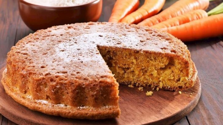 Tahinli Havuçlu Kış Keki Tarifi